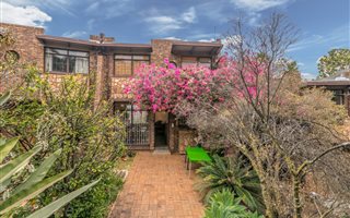 3 Bedroom Townhouse in Val de Grace
