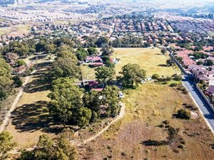 8.6 ha Land available in Wilgeheuwel