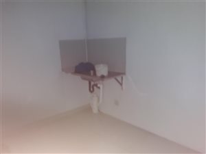 22 m² Retail Space in Point