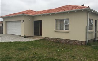 3 Bedroom Townhouse in Hunters Retreat