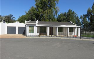 3 Bedroom House in Devon Park