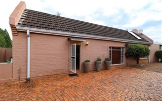 1 Bedroom Apartment in Fairland