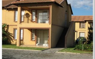 2 Bedroom Flat in Rand Collieries