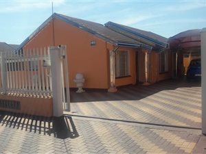 3 Bedroom House in Mabopane