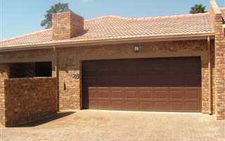 3 Bedroom Cluster in Bartlett