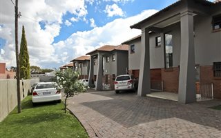 4 Bedroom Townhouse in Rouxville