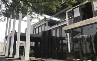 3 Bedroom House in Waterkloof Ridge
