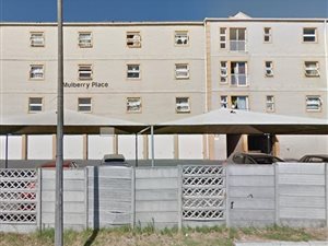 2 Bed Apartment in Cloetesville