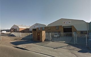 1000 m² Commercial space in Parow
