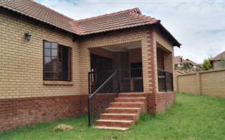 3 Bedroom House in Pentagon Park