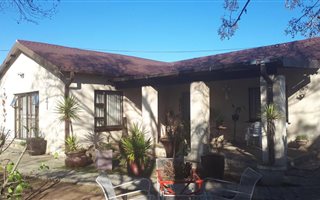 3 Bedroom House in Noordhoek