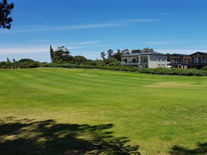 1465 m² Land available in Plettenberg Bay