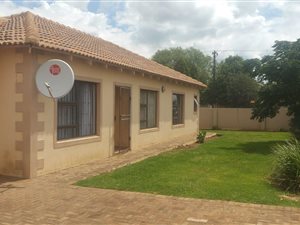 3 Bed Townhouse in Fochville