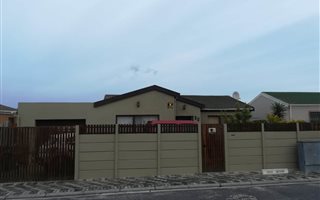 3 Bedroom House in Mitchells Plain