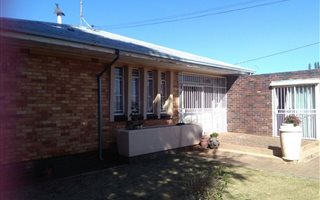 3 Bedroom House in Homelake