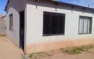 2 Bedroom House in Lawley