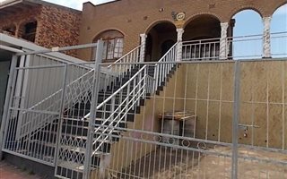 4 Bedroom House in Merebank
