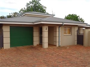 2 Bed Townhouse in Kanoniers Park