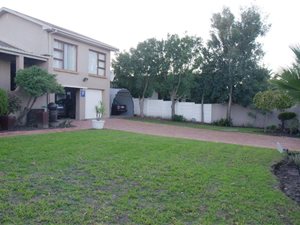 5 Bed House in Wellway Park East