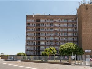 2 Bed Apartment in Bellville Central
