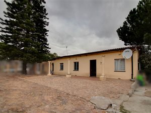 5 Bed House in Belmont Park