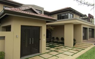 4 Bedroom House in Benoni CBD