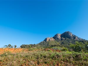421 m² Land available in Pniel