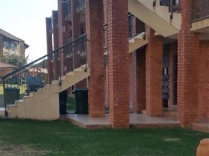 1 Bed Flat in Akasia