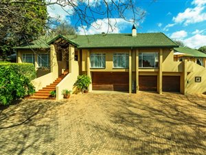 4 Bedroom House in Floracliffe
