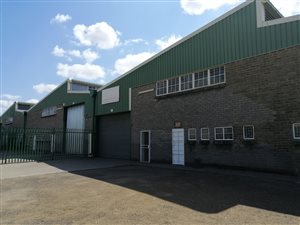 500 m² Industrial space in Rustenburg Central