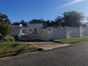 4 Bed House in Woodleigh