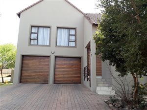 3 Bed House in Kosmosdal