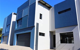 3 Bedroom Townhouse in Rustenburg Central