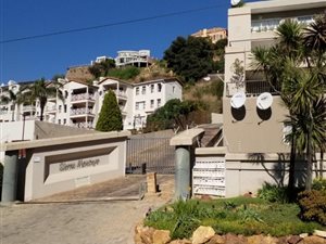 3 Bed Apartment in Constantia Kloof