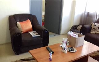 2 Bedroom Flat in Regents Park