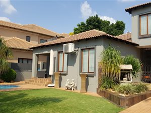 3 Bed House in Rose Acres Estate