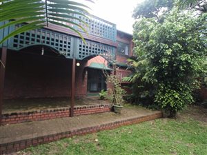 5 Bed Townhouse in Zinkwazi Beach