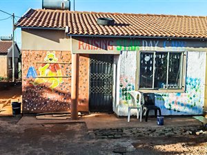 2 Bed House in Lehae