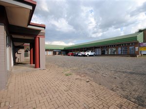 956 m² Retail Space in Middelburg Central