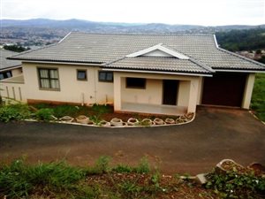 3 Bed House in Bishopstowe