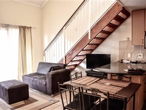 2 Bed Apartment in Sunninghill