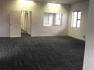 120 m² Office Space in Wierda Park