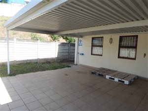 2 Bed Simplex in Amanzimtoti
