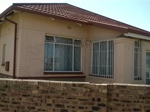 3 Bed House in Springs Central