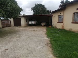 1.4 ha Farm in Benoni AH