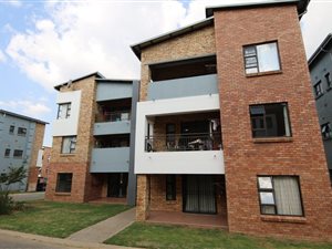 2 Bed Apartment in Randpark Ridge