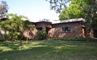 4 Bedroom House in Ogies