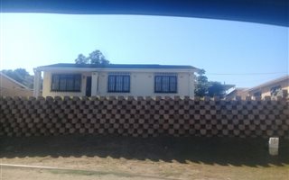 3 Bedroom House in Umlazi