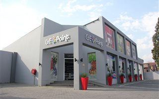 390 m² Office Space in Baillie Park
