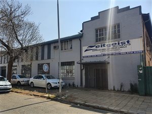 800 m² Industrial space in Booysens Reserve